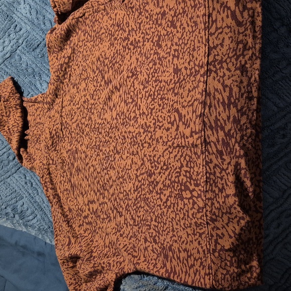 Athleta Purple Burgundy Leopard Print Balance Hoodie Size L - Picture 5 of 6